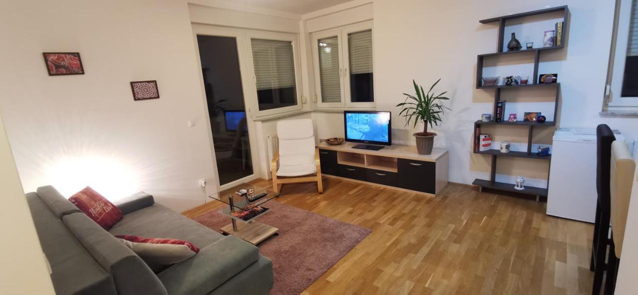 Apartment Daphnia Zagreb Luaran gambar